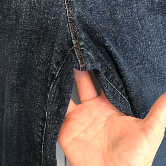 26. Ann Taylor Dark Wash Denim Pant - Picture 4 of 11